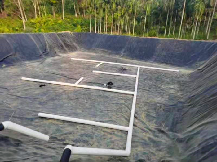 养殖场沼气池防渗膜铺设流程及注意要点有哪些?