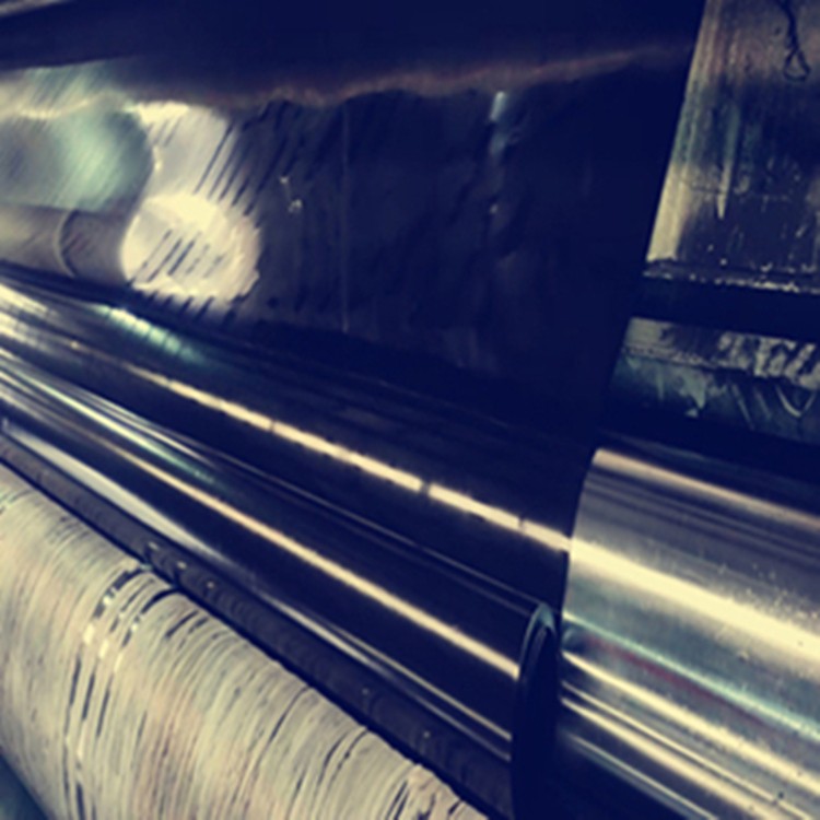 1689899152293529.jpg 土工膜生产.jpg